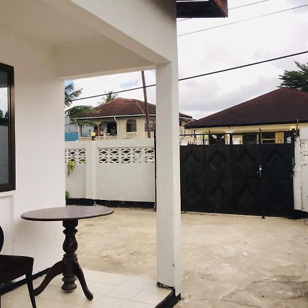 Mikocheni Home Stay Dar es Salaam Exterior photo