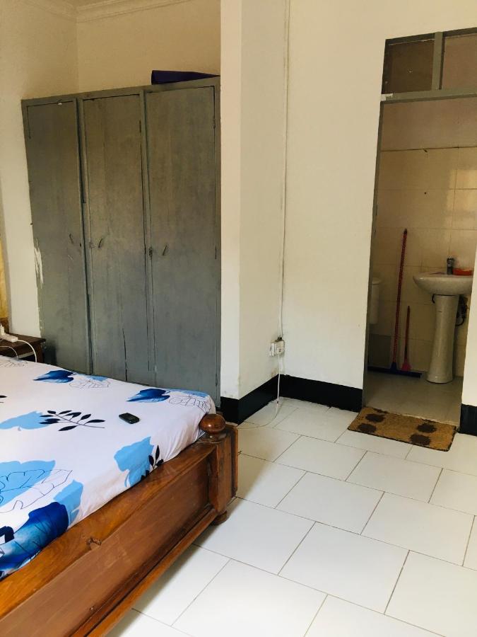 Mikocheni Home Stay Dar es Salaam Exterior photo